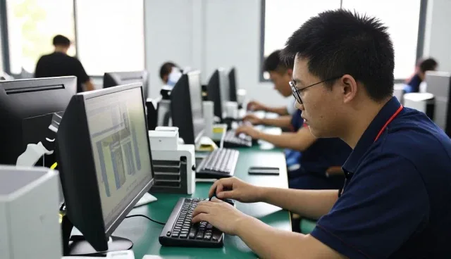深圳市樊布斯设计营造有限公司展示品牌广告设计服务实际应用效果